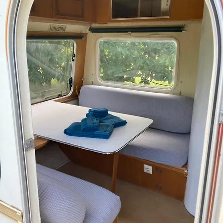 Luxury tent Shanti, Sole Tra I Ciliegi